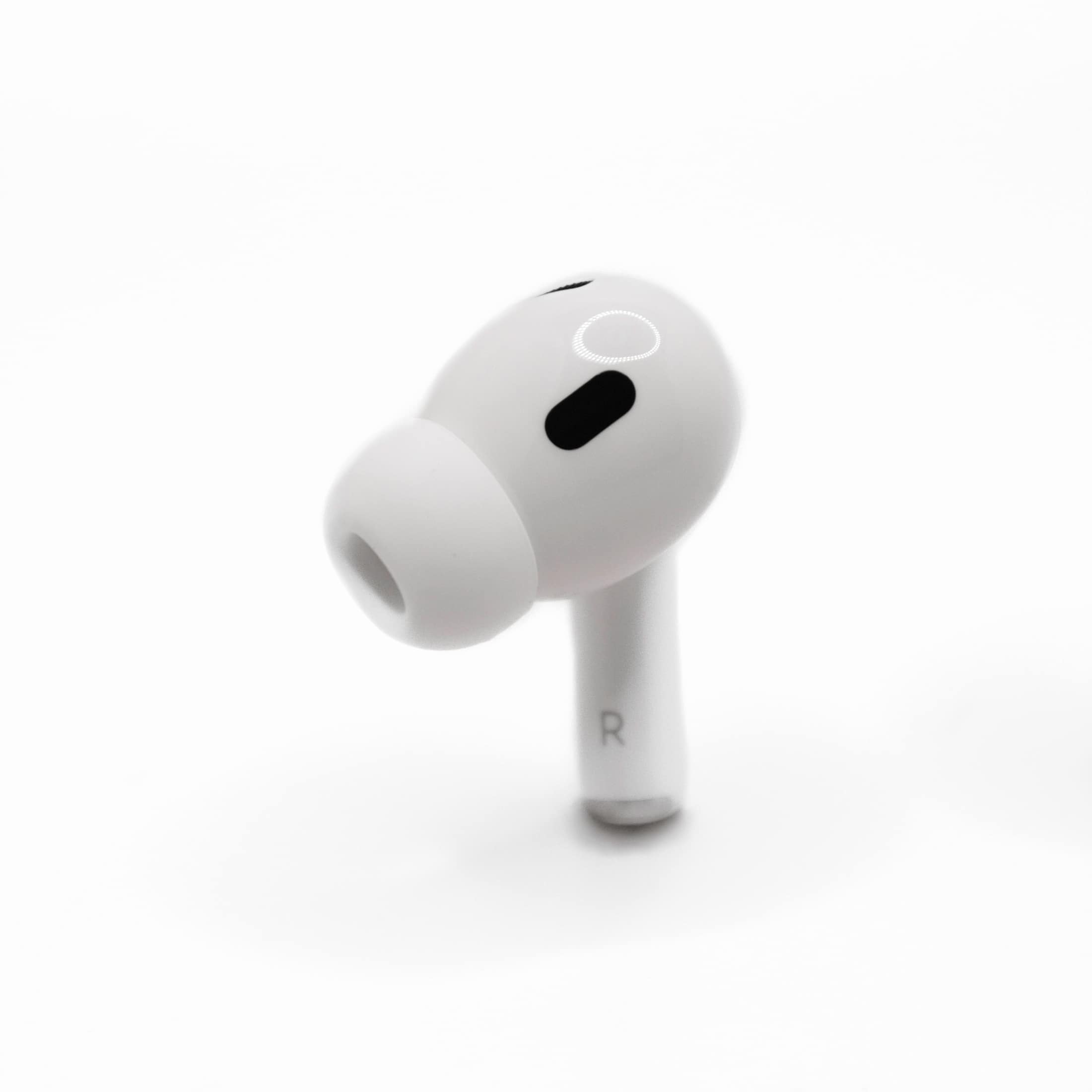 Apple - Refurbished Excellent - Right Replacement AirPod Pro - 2nd Generation